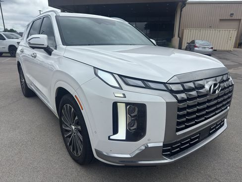 Used 2023 Hyundai Palisade Calligraphy AWD/4WD image 1