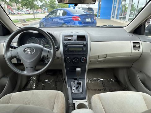 Used 2009 Toyota Corolla FWD image 13