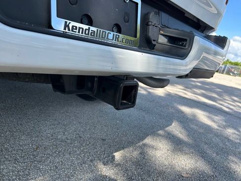 Used 2023 RAM 1500 Big Horn RWD image 44