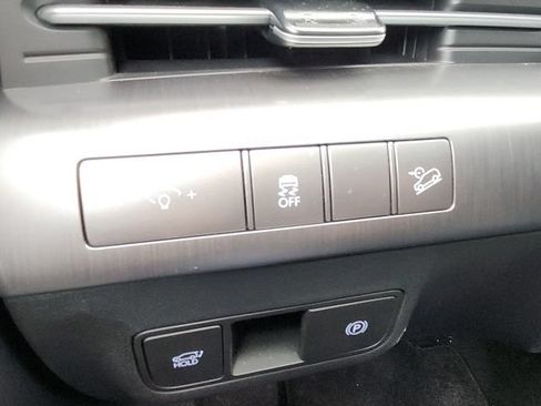Used 2026 Hyundai Kona Limited AWD/4WD image 37