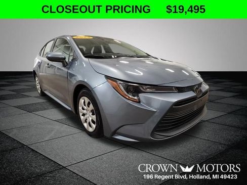 Used 2024 Toyota Corolla LE FWD image 1