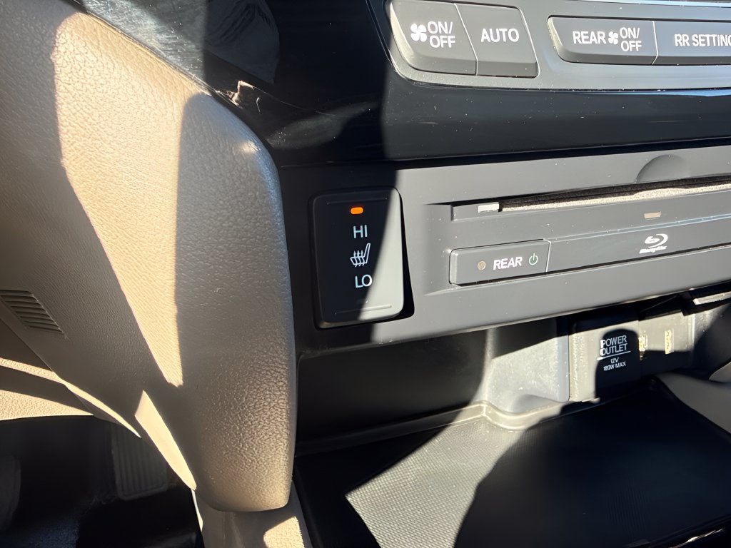 Used 2017 Honda Pilot Touring image 19