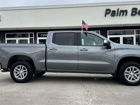 Used 2021 Chevrolet Silverado 1500 LT image 24