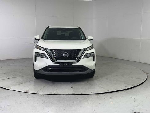 Used 2022 Nissan Rogue SV image 7