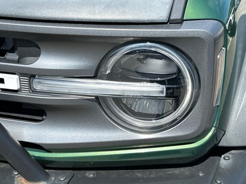 Used 2022 Ford Bronco Big Bend w/ Sasquatch Package AWD/4WD image 7