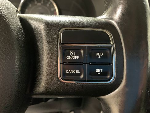 Used 2011 Jeep Wrangler Unlimited Sahara w/ Dual Top Group image 21