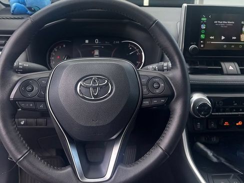 Used 2025 Toyota RAV4 XLE w/ Weather Package AWD/4WD image 11