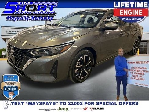 Used 2025 Nissan Sentra SV FWD image 1