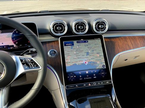 New 2026 Mercedes-Benz C 300 4MATIC Sedan image 6