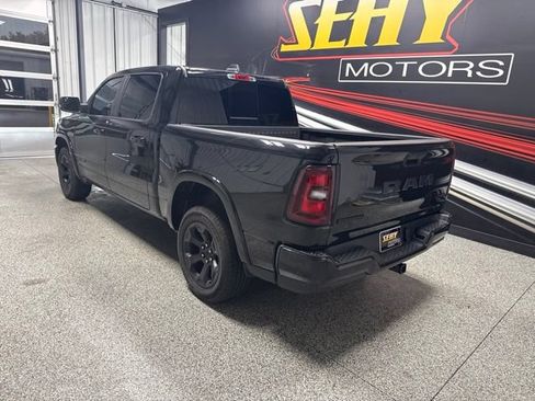 Used 2025 RAM 1500 Big Horn AWD/4WD image 11