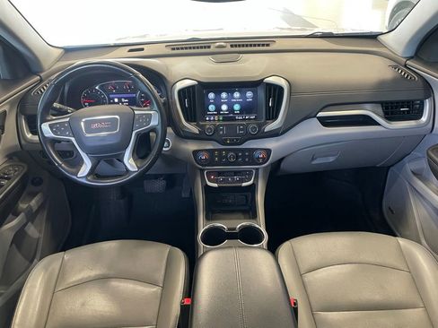 Used 2023 GMC Terrain SLT w/ Infotainment Package II FWD image 11
