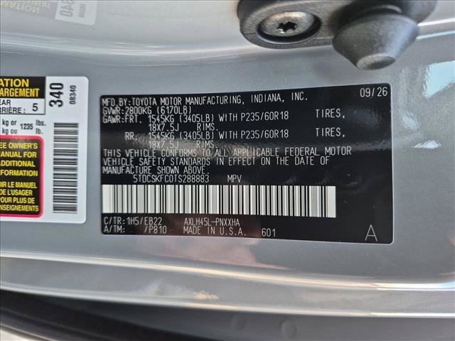 New 2026 Toyota Sienna XLE Woodland Edition AWD/4WD image 17