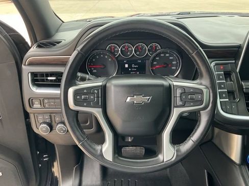 Used 2021 Chevrolet Tahoe Z71 w/ Rear Media and Nav Package image 8