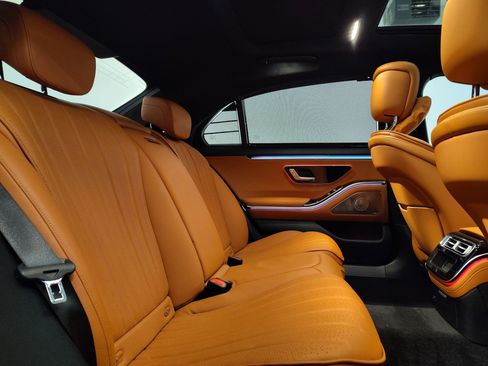 Used 2023 Mercedes-Benz S 580 4MATIC Sedan image 30