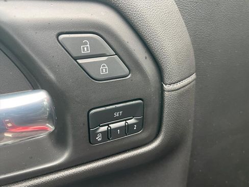 Certified 2022 Chevrolet Silverado 1500 LTZ w/ LTZ Premium Package image 9
