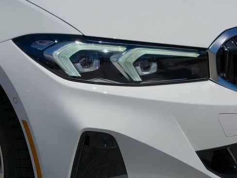 New 2026 BMW 330i Sedan w/ Convenience Package RWD image 6