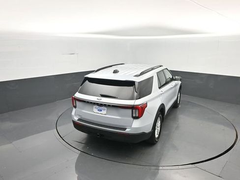 New 2026 Ford Explorer Active image 26