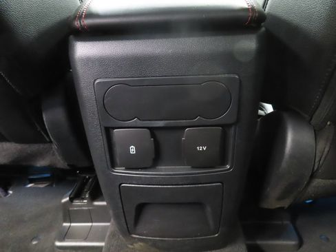Used 2022 Ford Explorer ST-Line w/ Class IV Trailer Tow Package AWD/4WD image 14