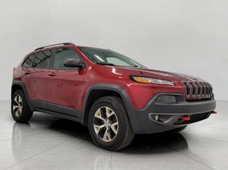 Used 2015 Jeep Cherokee Trailhawk w/ Comfort/Convenience Group video 1