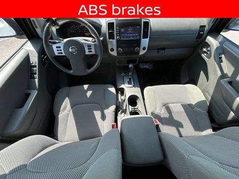 Used 2021 Nissan Frontier SV w/ SV Utility Package RWD image 28