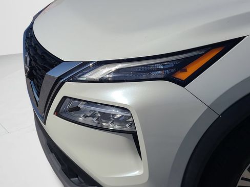 Used 2022 Nissan Rogue SV w/ SV Premium Package FWD image 24