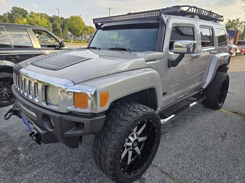 Used 2006 HUMMER H3 AWD/4WD image 2