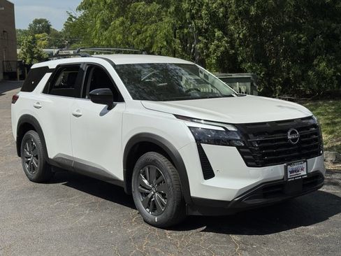 New 2026 Nissan Pathfinder SV AWD/4WD image 5