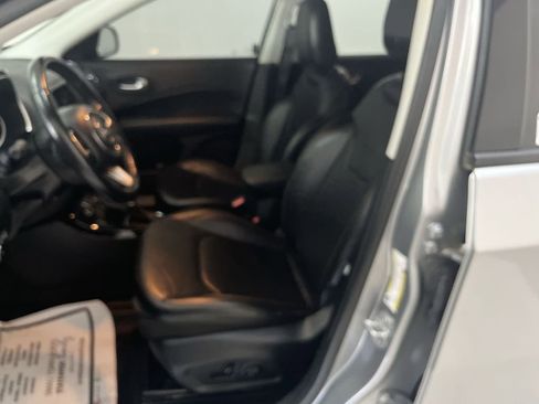 Used 2021 Jeep Compass Limited w/ Sun and Sound Group AWD/4WD image 15