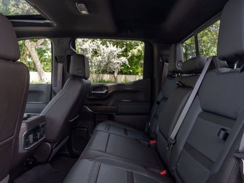 Used 2021 GMC Sierra 1500 Denali w/ Denali Premium Package image 22