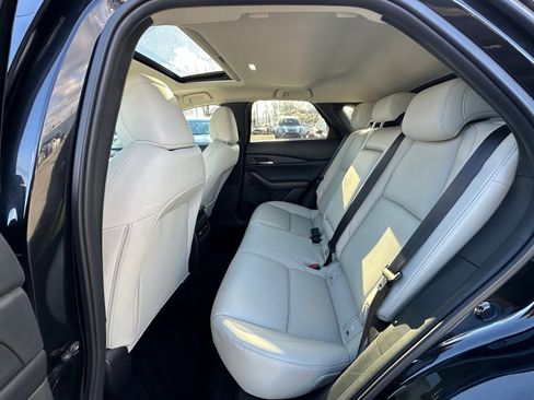 Certified 2025 MAZDA CX-30 AWD 2.5 S w/ Premium Package image 24