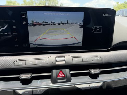 Used 2025 Kia K4 EX FWD image 21