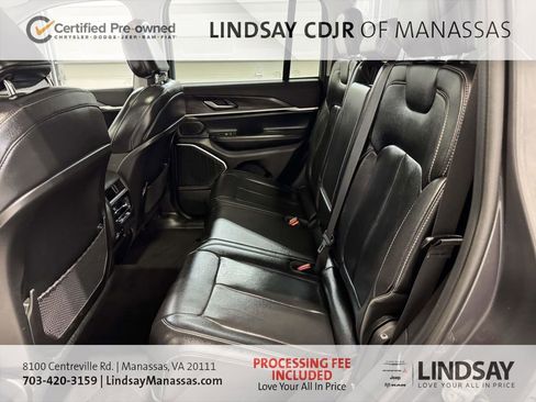 Used 2022 Jeep Grand Cherokee Limited AWD/4WD image 23