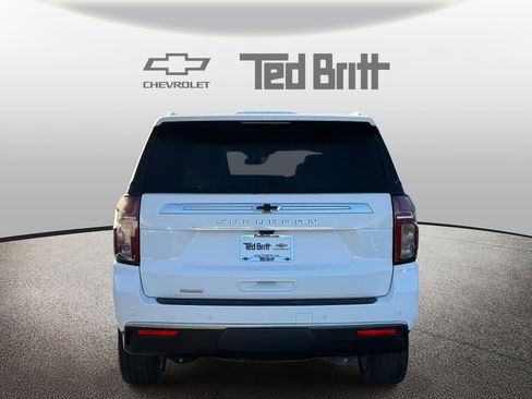 Certified 2023 Chevrolet Suburban High Country image 5