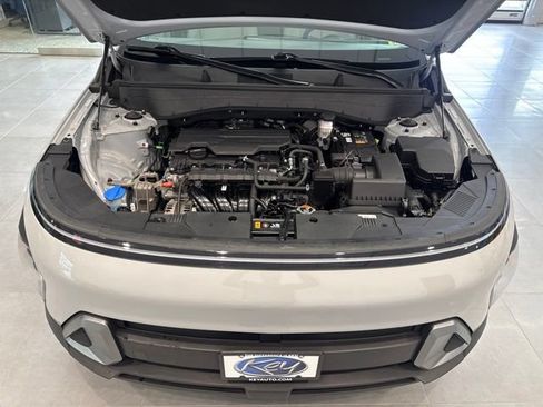 Used 2024 Hyundai Kona SEL AWD/4WD image 54
