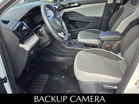 Used 2022 Volkswagen Taos S image 5