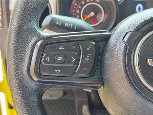 Used 2024 Jeep Gladiator Sport AWD/4WD image 17