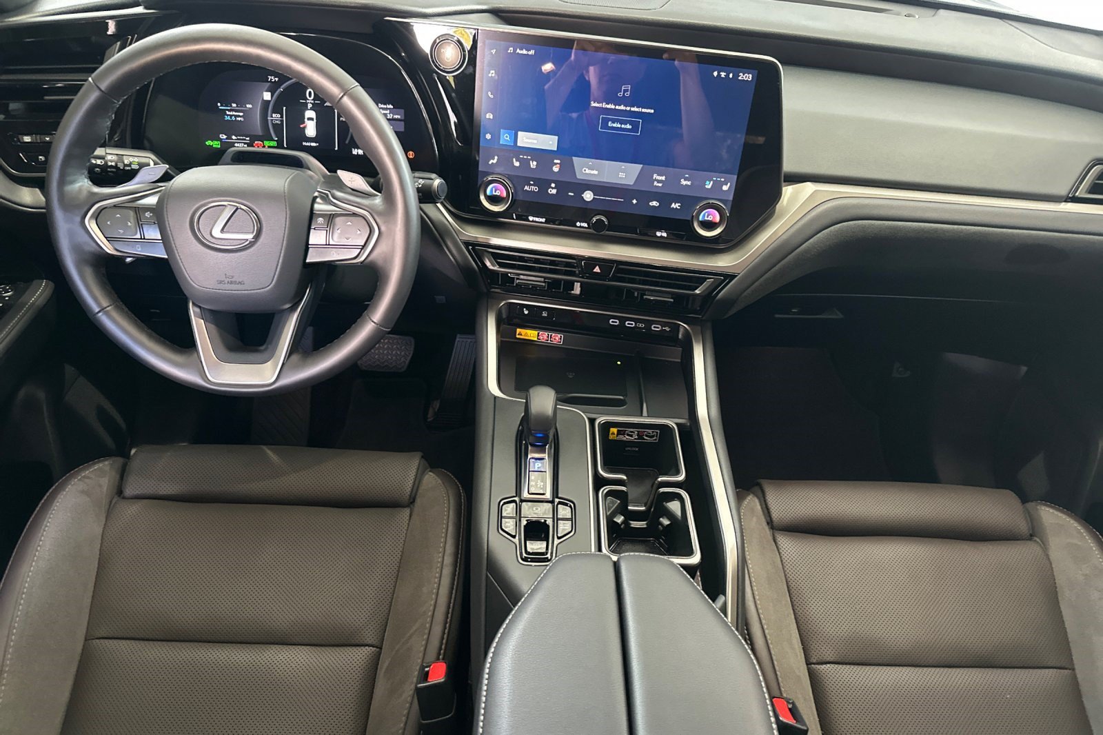 Certified 2026 Lexus TX 550h AWD Plug-In Hybrid w/ Technology Package image 17