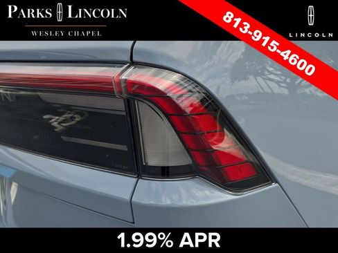 Certified 2025 Lincoln Navigator Reserve AWD/4WD image 7