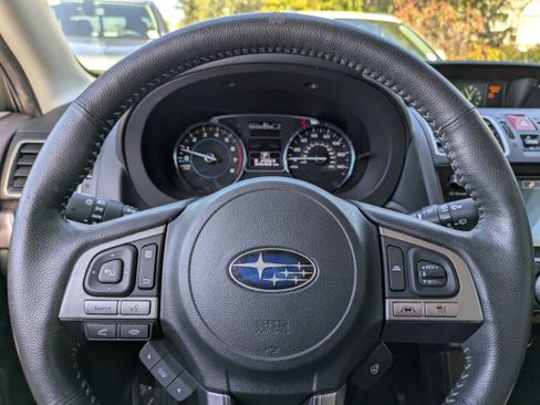 Used 2018 Subaru Forester 2.5i Touring image 27