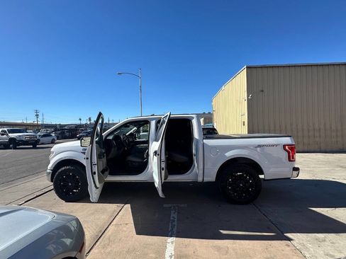 Used 2015 Ford F150 XLT w/ Equipment Group 301A Mid image 11
