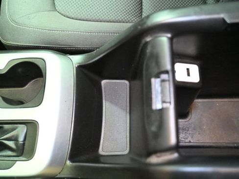 Used 2016 Chevrolet Colorado LT w/ LT Convenience Package image 29