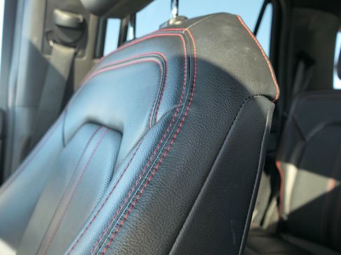 Used 2021 Ford Expedition Limited image 18