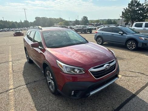 Used 2022 Subaru Outback Limited w/ Popular Package #2 AWD/4WD image 2