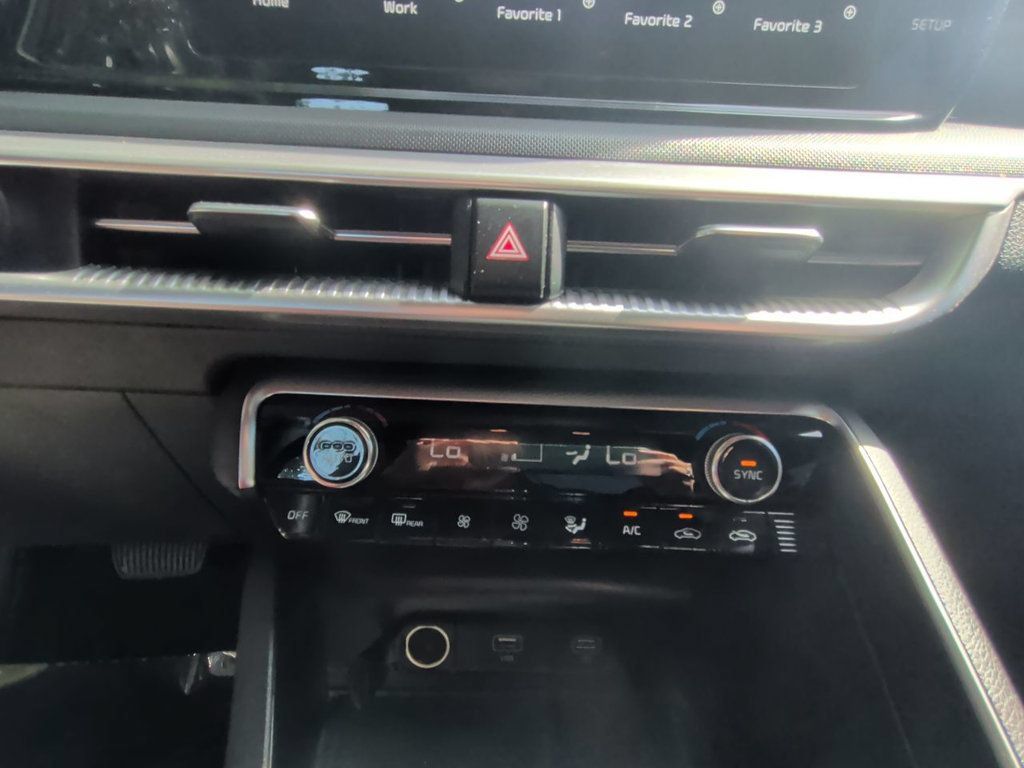 Used 2024 Kia K5 GT-Line w/ GT-Line Premium Package FWD image 20