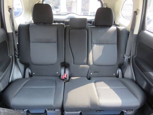 Used 2016 Mitsubishi Outlander SE AWD/4WD image 21