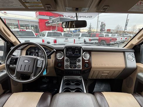 Used 2014 Ford F350 Lariat w/ Chrome Package image 23