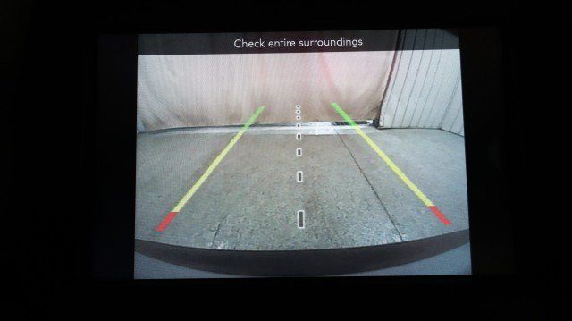 Used 2020 Jeep Cherokee Latitude Plus w/ Comfort/Convenience Group FWD image 14