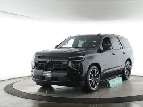 Used 2025 Chevrolet Tahoe RST w/ RST Capability Package AWD/4WD image 9