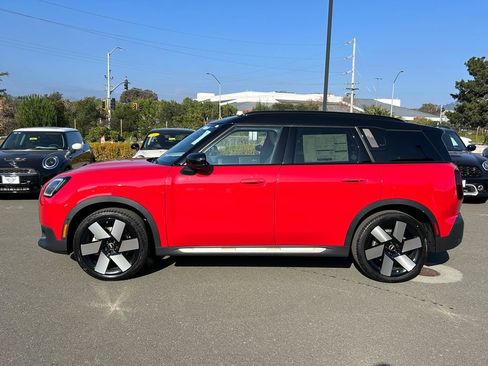 New 2026 MINI Cooper Countryman S image 2