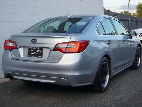 Used 2016 Subaru Legacy 2.5i Premium image 5